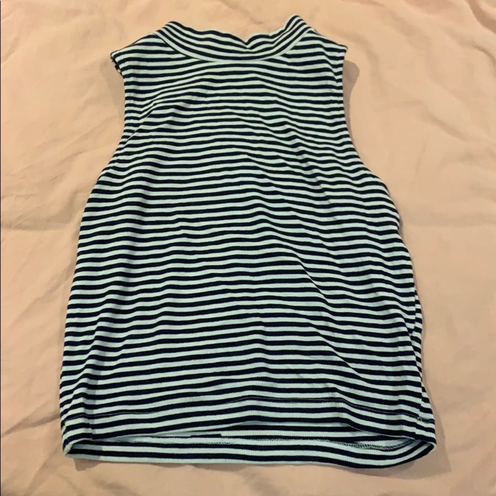 DIVIDED striped turtle neck tank!